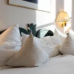 호텔 Zur Traube 오지그