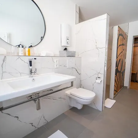 祖尔陶伯酒店 4*