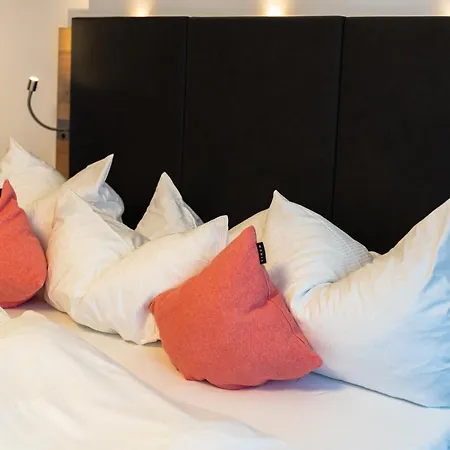 祖尔陶伯酒店 酒店