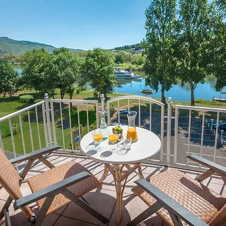 Hotel Zur Traube 4* Uerzig